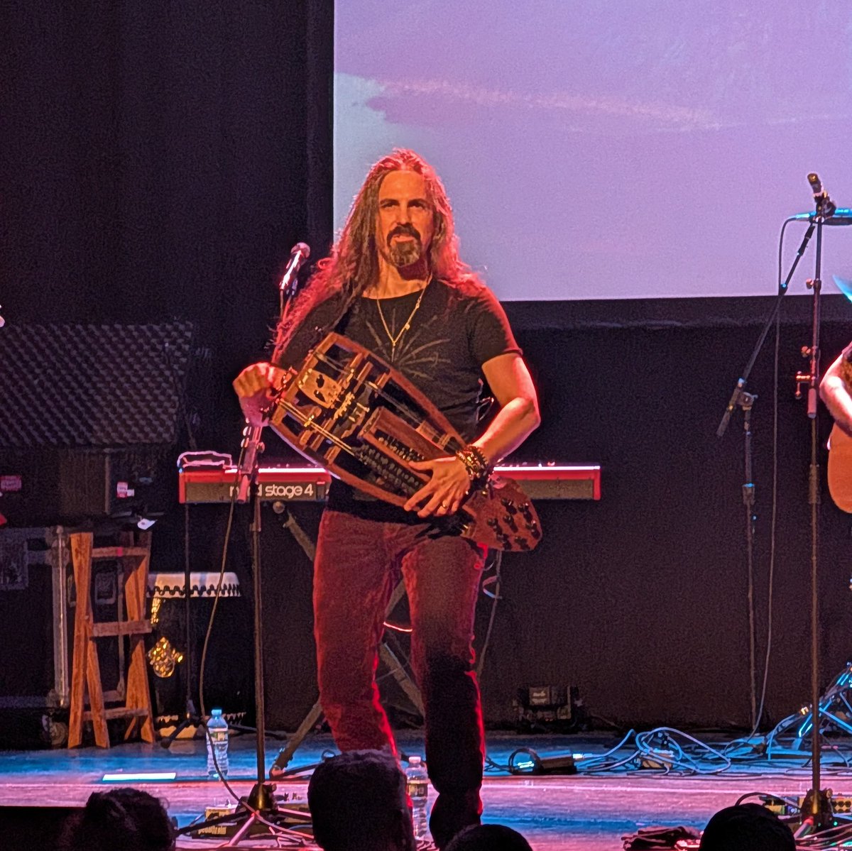 awesome to see <a href="/bearmccreary/">Bear McCreary 🐻🎶</a> here in Somerville even if it hurts to be reminded that Battlestar Galactica happened 20+ years ago