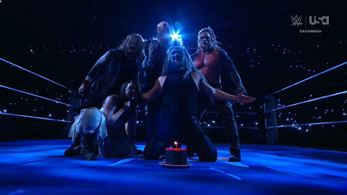 The birthday cake is a perfect grace note. Bray would approve #SmackDown