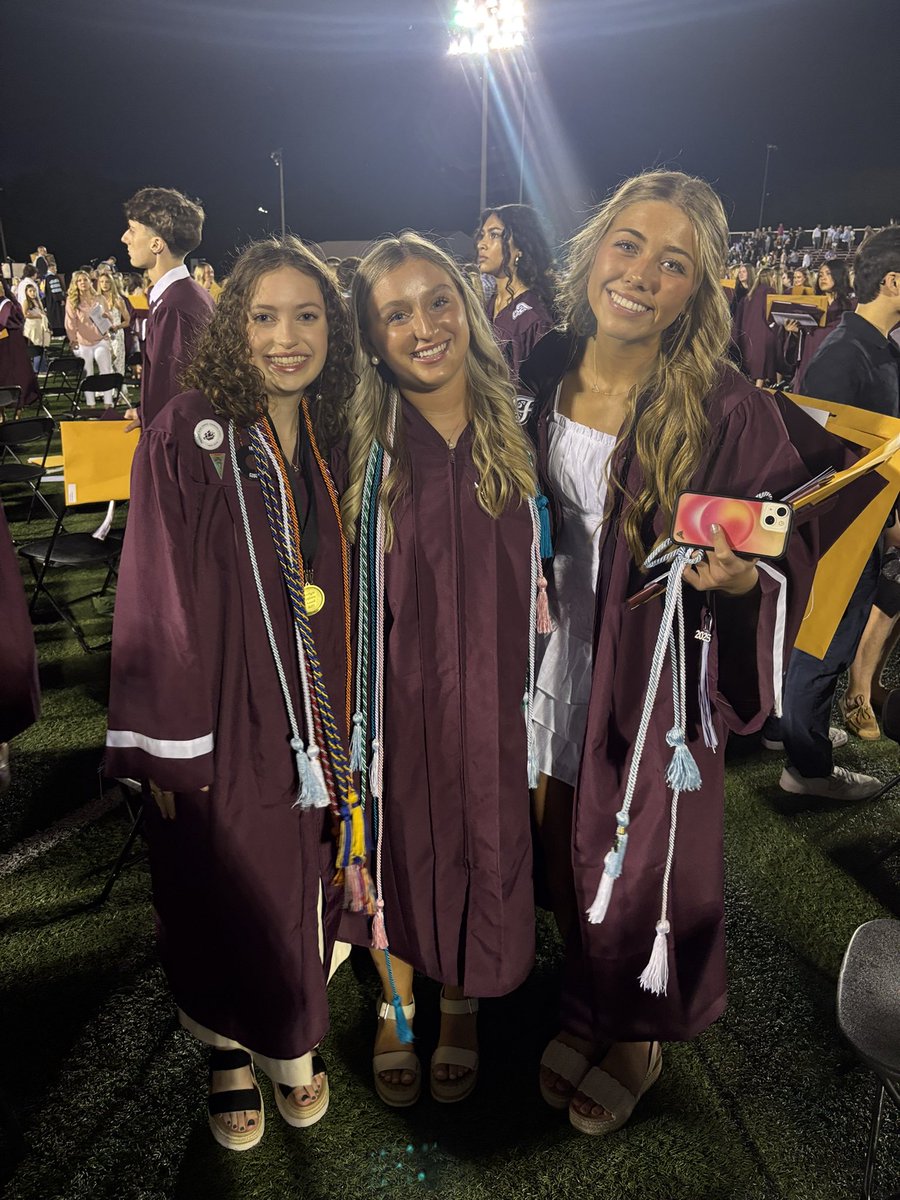 FHS Dance Department tweet media