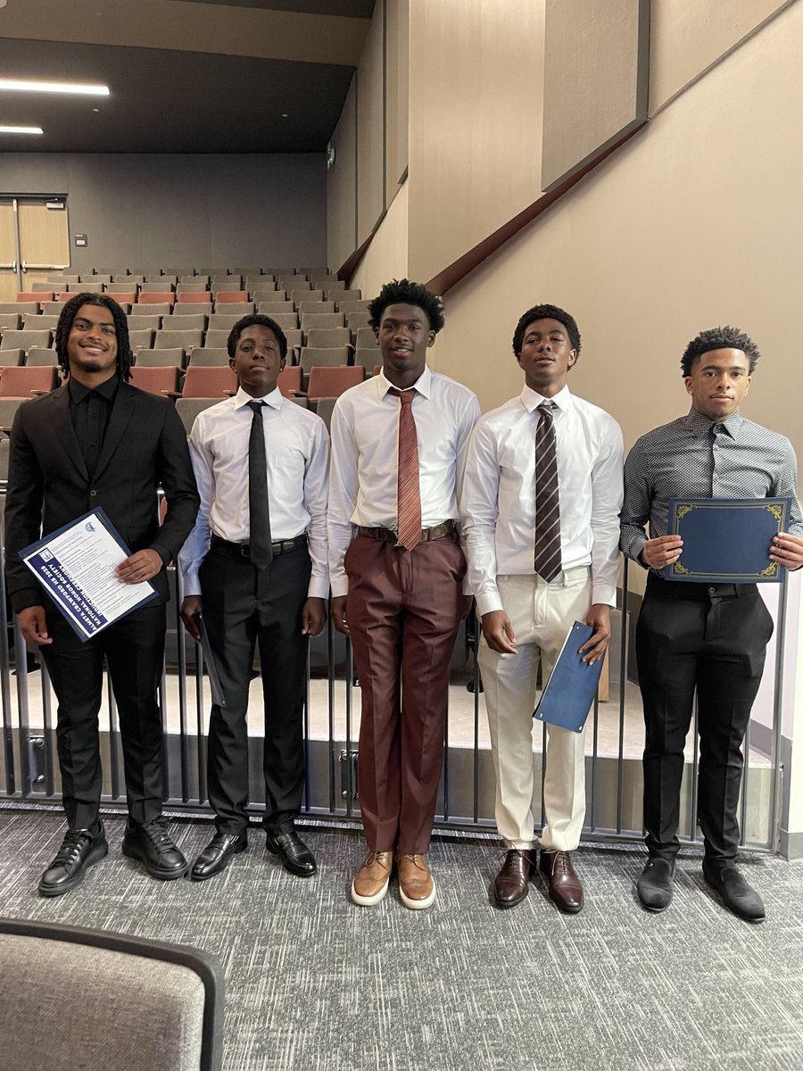 David H. Jackson Jr, M. Ed. (@coachjackachs) on Twitter photo Proud of these <a href="/ACHS_ChargerFB/">Almeta Crawford Football</a> young men for Being The Standard! ⚡🐎
#NHS
#Family
#Excellence Proud of these <a href="/ACHS_ChargerFB/">Almeta Crawford Football</a> young men for Being The Standard! ⚡🐎
#NHS
#Family
#Excellence