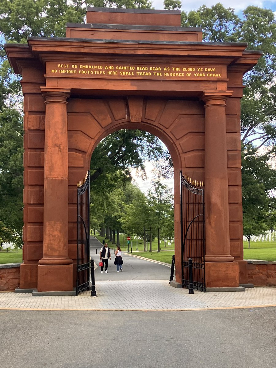 Heide2019's tweet photo. Spent a little time today honoring the fallen. Was my first time in DC and this was a must on my to-do list. Profound and overwhelming….brings this holiday into perspective. https://t.co/kfG6IVrwlt