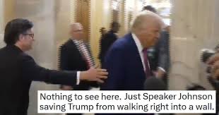 LovelyMsNet's tweet photo. @washingtonweek @AlexThomp Hey scumbag reporters I have the same question as @JoyVBehar, waiting on answer? @jaketapper #AlexThompson @POTUS @TheView @ErinBurnett @CNN @AliVelshi @dpakman https://t.co/JGzBakfftu