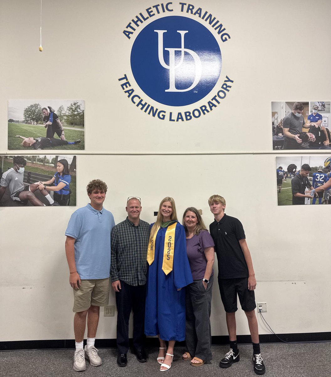 Amazing day to Celebrate my oldest Daughters Graduation!  Summa Cum Laude!