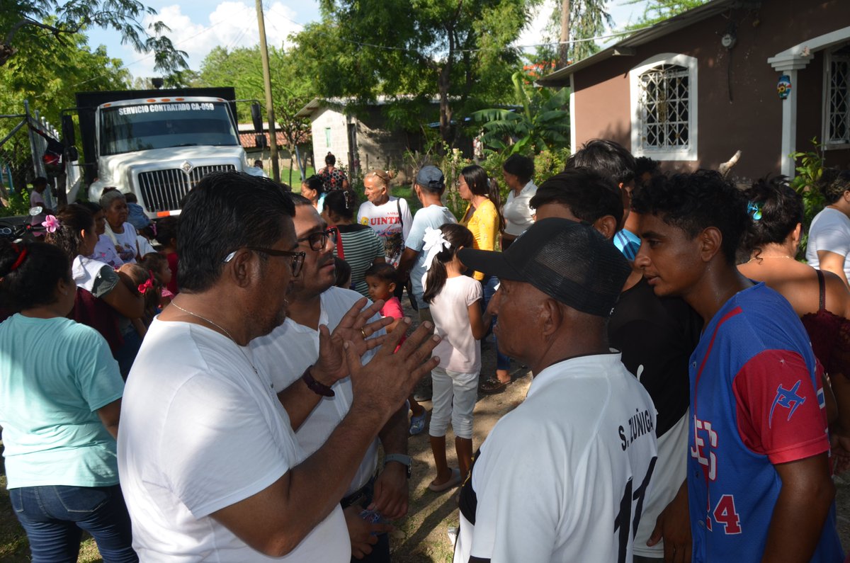 En Samaritana, sentimos que Choluteca está viva, que late fuerte con el corazón del pueblo.Ver a madres luchando por un futuro mejor y líderes comprometidos nos llena de responsabilidad y orgullo.
Gracias Samaritana, hoy nos llevamos más que peticiones: nos llevamos su amor y fe.