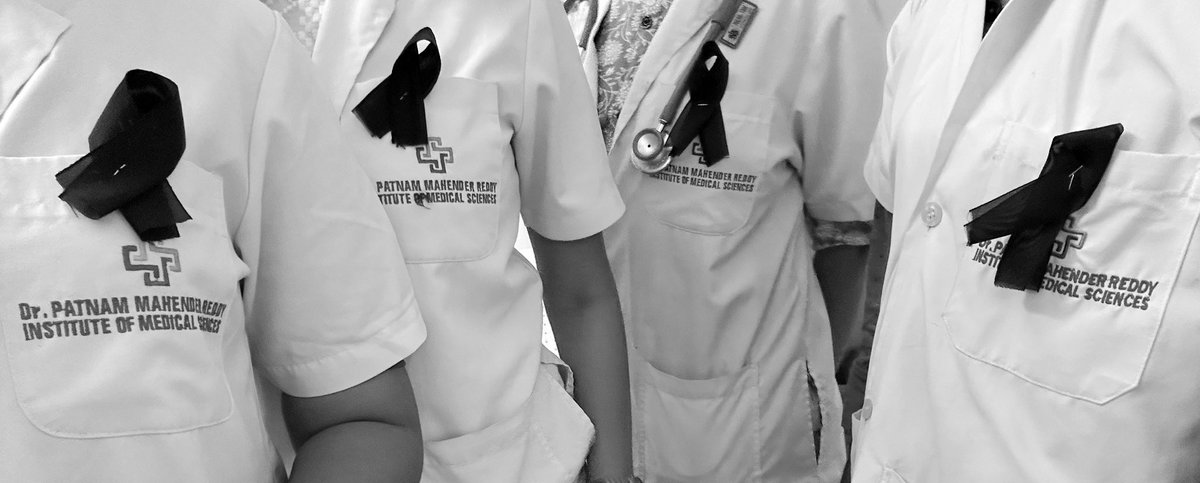 thedelulugurl's tweet photo. Telangana medicos in private colleges observe:
• Peaceful black band protest statewide
• Against harassment and stipend denial

#AllEyesOnTelanganaMedicos
#JusticeForTelanganaMedicos
@NMC_IND @MoHFW_INDIA @PMOIndia @RahulGandhi @TelanganaCMO https://t.co/ZsPm1rr6u3