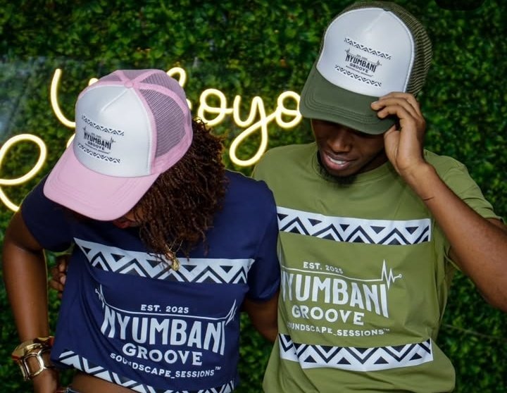 okoyo_peter254's tweet image. Plug wako wa round neck and polo t-shirts, and now, introducing trucker huts
Plain round neck @ 380, branded @ 600
Plain polo @ 600, branded @ 800
Plain trucker hats @ 300, branded @ 400
📞 0115 311 503 or 0714 694 181
Ps. We are an Online Store, free delivery within CBD