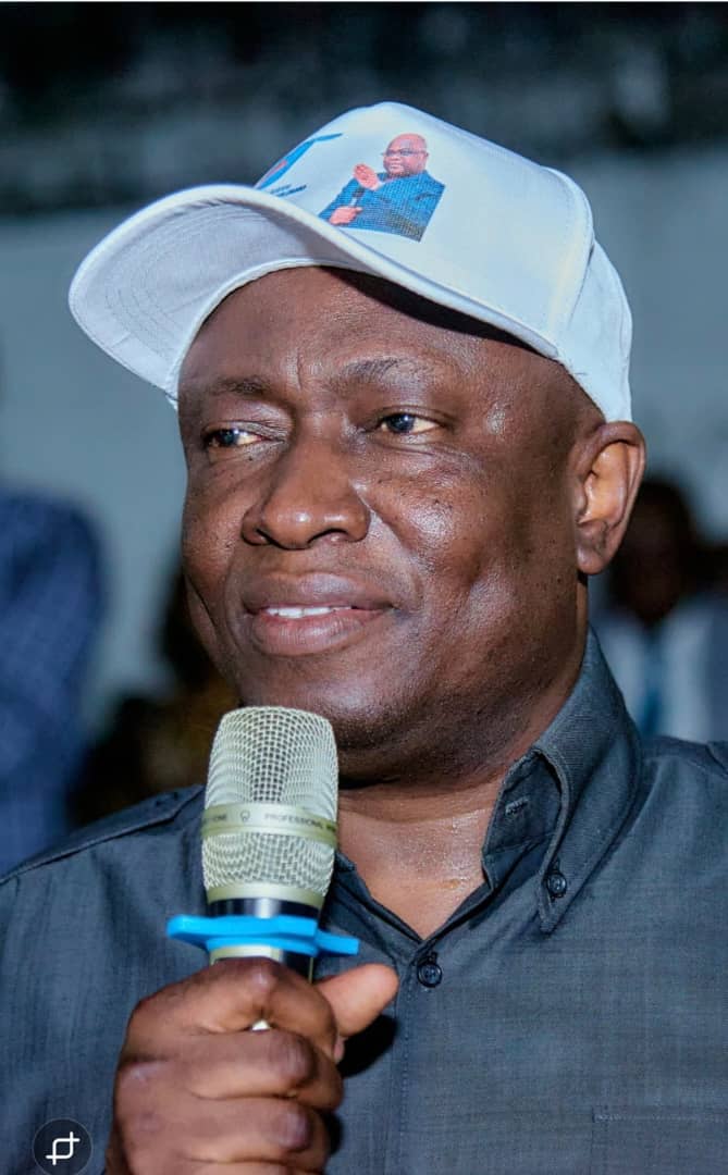 🟦 COMMUNIQUÉ : La Présidence de l'Union pour la Démocratie et le Progrès Social (UDPS/TSHISEKEDI), en tant qu'organe exécutif national du Parti Présidentiel, a l'honneur de convier l'ensemble des cadres des structures nationales, ainsi que les membres de la Ligue des Femmes, de