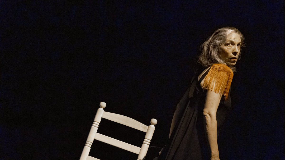 Espectacle: 'Guitarra quemada. Lorca en el centro'. L'actriu <a href="/clauso_maria/">Maria Clausó</a> i el guitarrista #JuanMarioCuellar us emocionaran. A #LaCasadelsContes