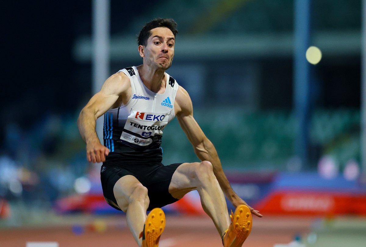 HellenicOlympic's tweet image. 💪Eξαιρετικό ξεκίνημα για τον Μίλτο Τεντόγλου στη σεζόν του ανοιχτού στίβου.
🎉Είχε καλύτερο άλμα στα 8,27 μ. στο Cyprus International Athletics Meeting στη Λεμεσό!
👉Ο Ολυμπιονίκης μας με το 8,27 μ. πέτυχε την έκτη επίδοση φέτος στον κόσμο.
#Τentoglou #TeamHellas #longjump