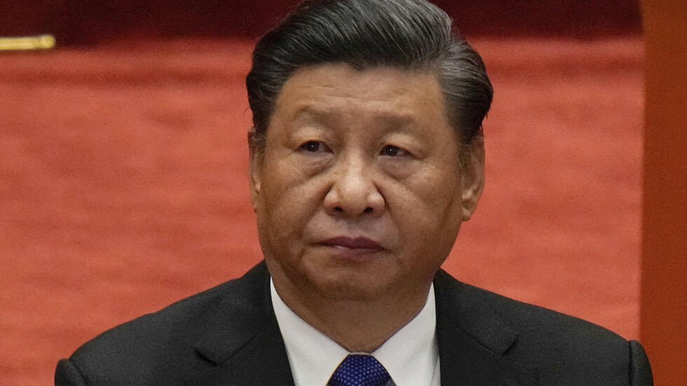最近听说习近平准备交出政权，体面下台！