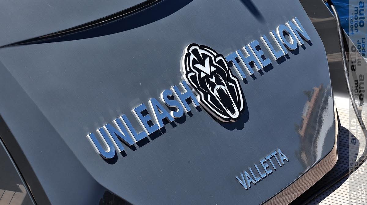 🏎️ 🏁 🛩️ 🛥️ 🦁