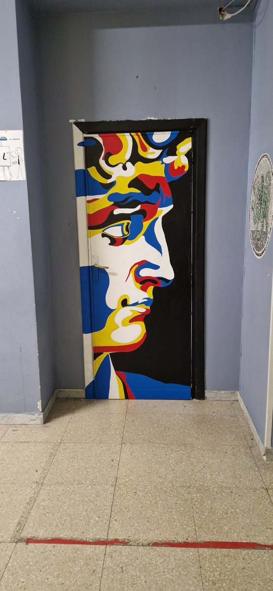 Le porte ( vecchie) del #liceolanzaperugini riprendono vita. <a href="/G_Valditara/">Giuseppe Valditara</a> <a href="/MIsocialTW/">Ministero dell’Istruzione e del Merito</a>