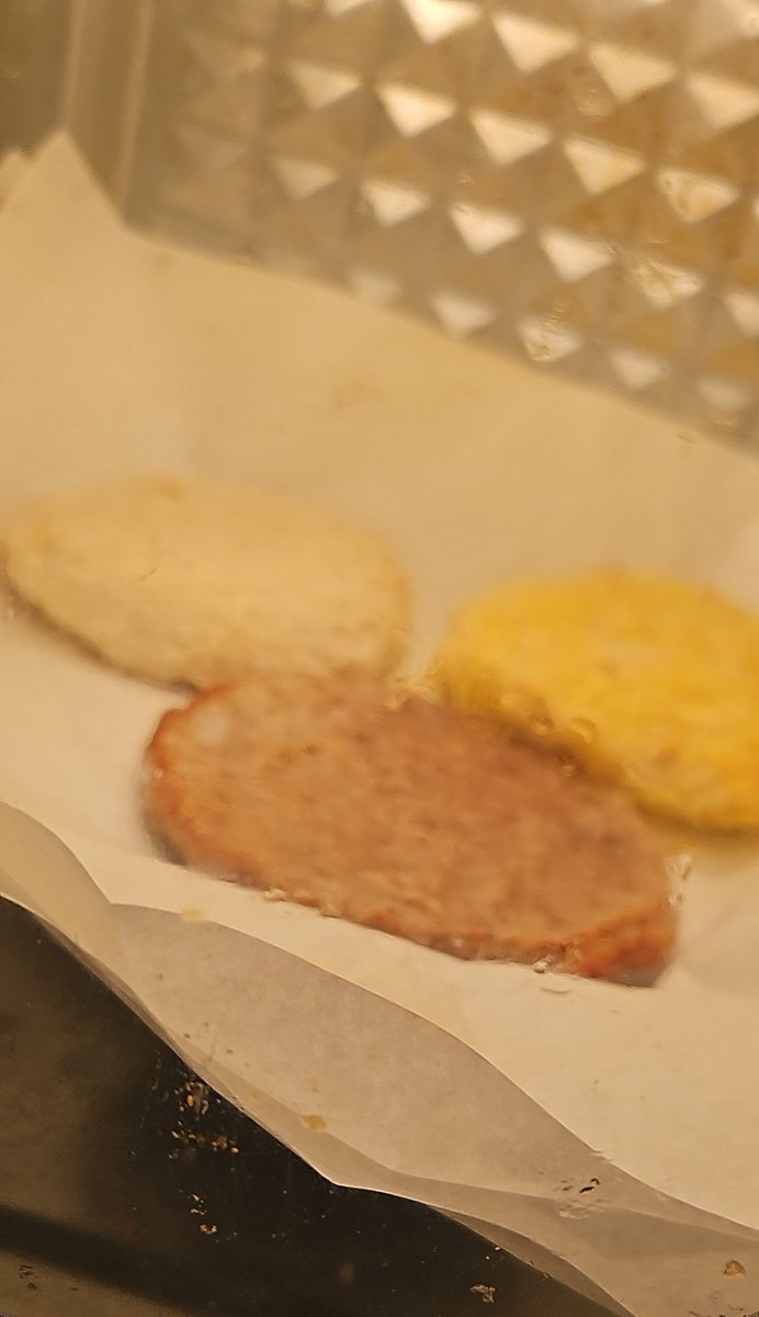 에어후라이기 유산지 까는 사람 나뿐임