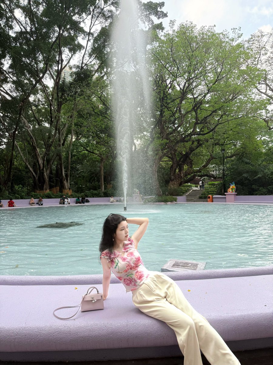 Hailey (@haileyz00) on Twitter photo 