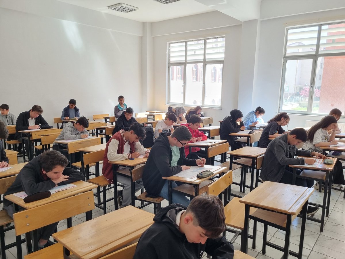 AziziyeFatih Sultan Mehmet Imam hatip Ortaokulu tweet media