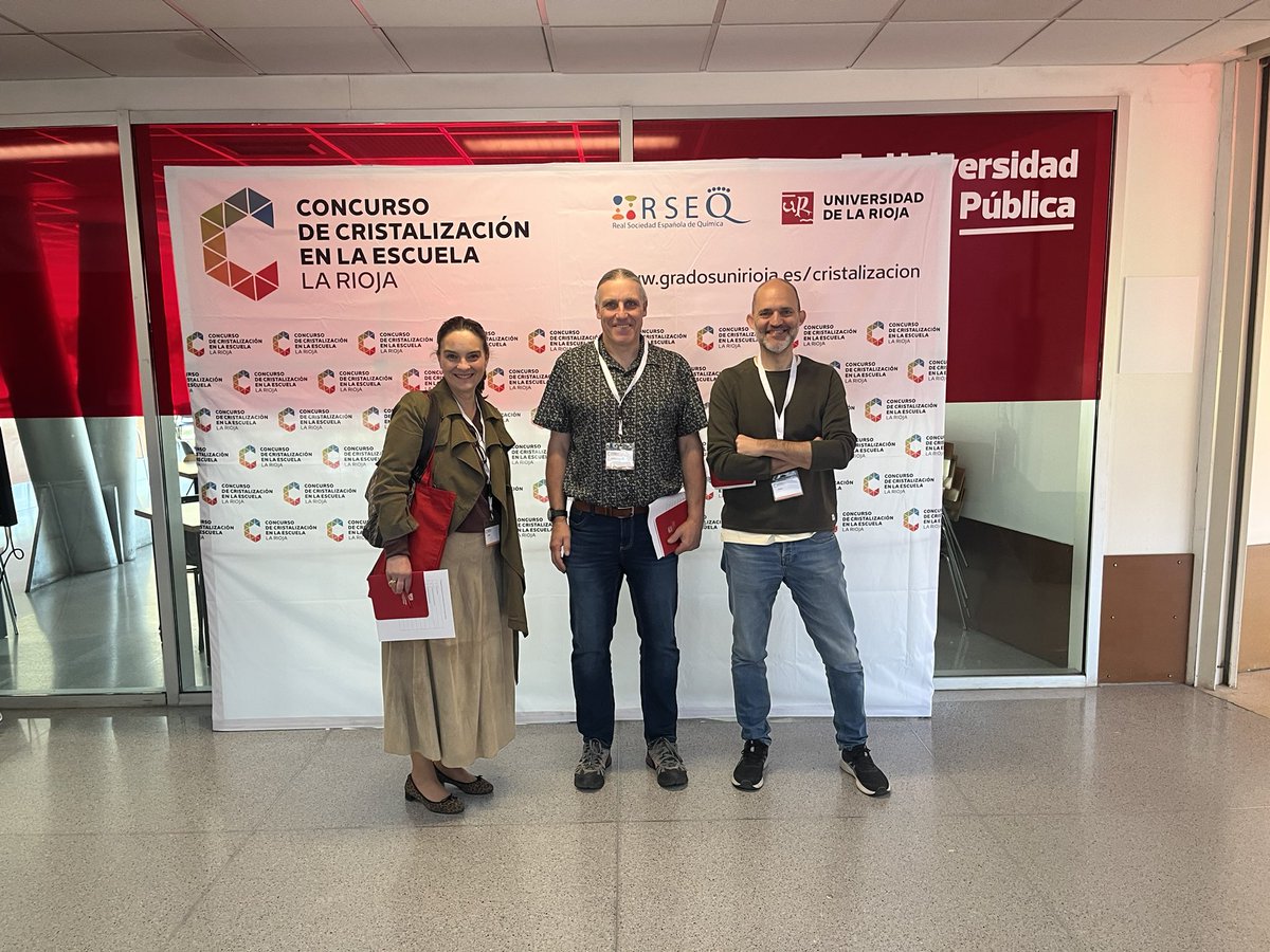 Jesus Berenguer (@chuchibe) on Twitter photo Gracias a nuestro jurado!! Jordi Benet de <a href="/ICIQchem/">ICIQ</a>, Silvia Lindner de <a href="/museowurth/">Museo Würth La Rioja</a> y Pio García <a href="/PioGarcia70/">Pio Garcia</a> de <a href="/lariojacom/">lariojacom</a> IV Concurso de Cristalización <a href="/unirioja/">Universidad de La Rioja</a>!!#CristalizaciónRioja #CristalizaciónenLaEscuela <a href="/educarioja/">Educación La Rioja</a> <a href="/lariojaorg/">Gobierno de La Rioja</a> <a href="/qlinstruments/">QL INSTRUMENTS SLU</a> Linlab Gracias a nuestro jurado!! Jordi Benet de <a href="/ICIQchem/">ICIQ</a>, Silvia Lindner de <a href="/museowurth/">Museo Würth La Rioja</a> y Pio García <a href="/PioGarcia70/">Pio Garcia</a> de <a href="/lariojacom/">lariojacom</a> IV Concurso de Cristalización <a href="/unirioja/">Universidad de La Rioja</a>!!#CristalizaciónRioja #CristalizaciónenLaEscuela <a href="/educarioja/">Educación La Rioja</a> <a href="/lariojaorg/">Gobierno de La Rioja</a> <a href="/qlinstruments/">QL INSTRUMENTS SLU</a> Linlab