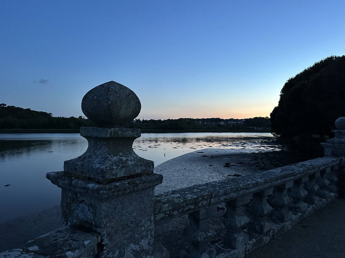 michaelmarcozzi's tweet image. Happy to have presented our SECUBIC project to the French research community in system security (RESSI&apos;25)!

🏠 secubic-ptcc.github.io
🧑‍🔬 @Seb_Bardin @Jean_YvesMarion Stefano Zacchiroli

Thanks to the RESSI organizers who had even provided a pool to finish my #OOPSLA reviews! 😇