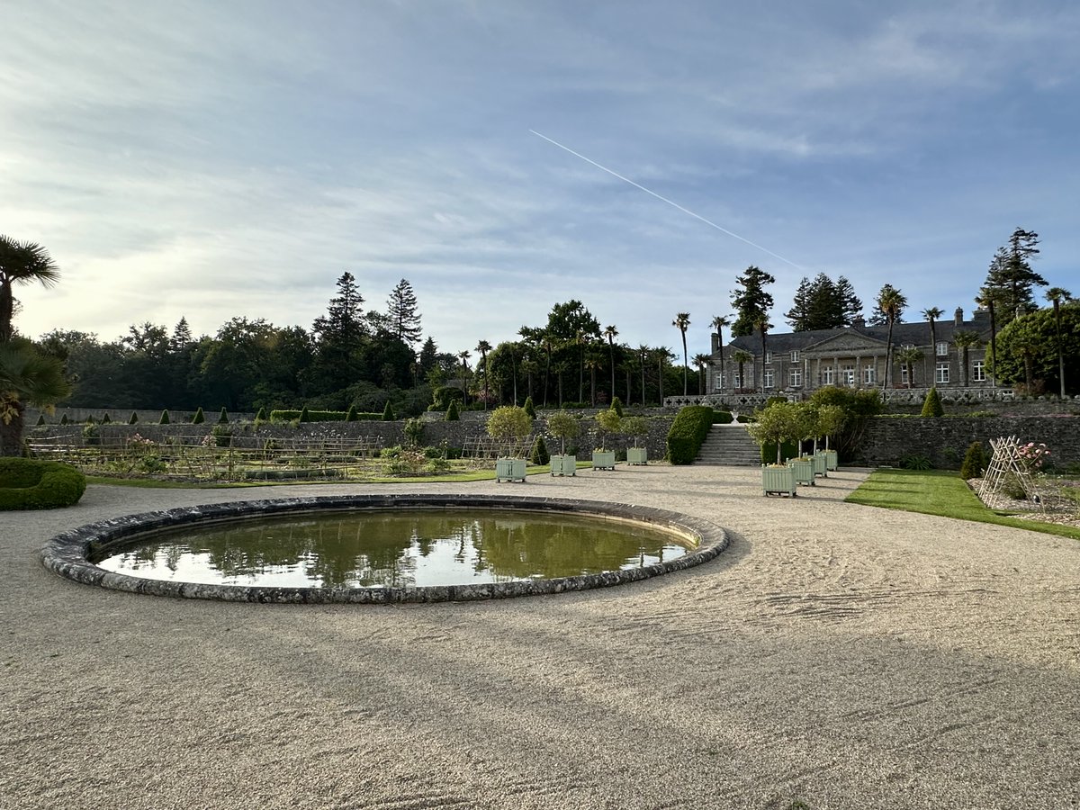 michaelmarcozzi's tweet image. Happy to have presented our SECUBIC project to the French research community in system security (RESSI&apos;25)!

🏠 secubic-ptcc.github.io
🧑‍🔬 @Seb_Bardin @Jean_YvesMarion Stefano Zacchiroli

Thanks to the RESSI organizers who had even provided a pool to finish my #OOPSLA reviews! 😇