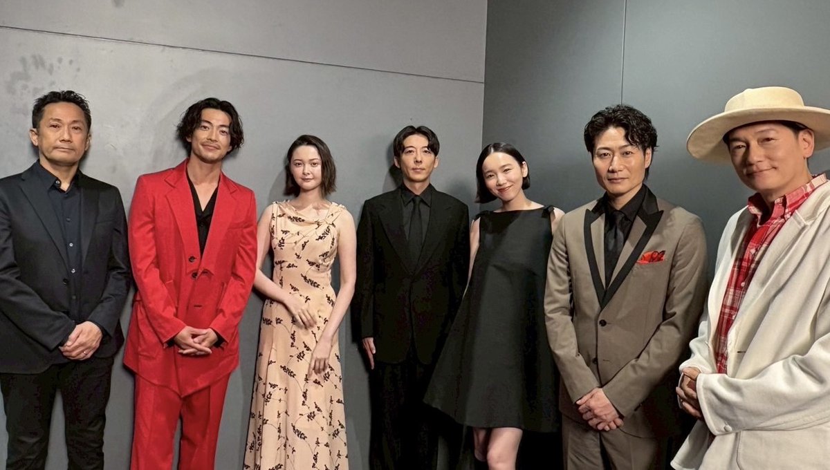 ◢◤ 懺悔室 ✒︎ 宣伝𝒓𝒆𝒑𝒐𝒓𝒕📸
￣￣￣￣￣￣￣￣￣￣￣￣￣￣
本日は、
映画『#岸辺露伴は動かない懺悔室』
公開記念舞台挨拶でした✦
イベント・中継にお越しいただいた皆様、
ありがとうございました！

「奇妙な映画体験を持ち帰ってほしい」
「史上最大に“岸辺露伴”していた」