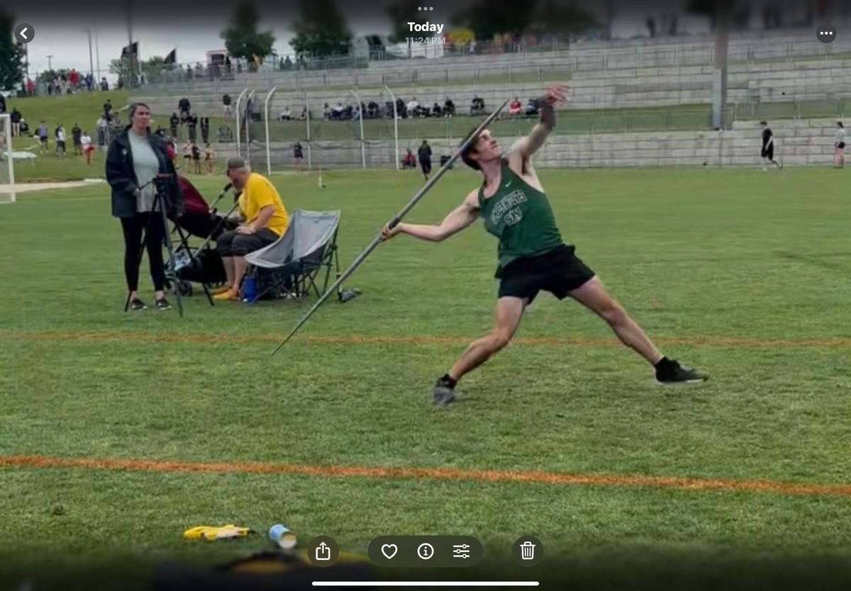 PerbeckFrank's tweet image. 5A Regional Track at BVNW
BVSW throwers Luke Haskins places 2nd in the javelin, (state qualifier) 3rd in the discus (SQ). Braden Gibson, places 4th in the javelin, and 5th in the discus.