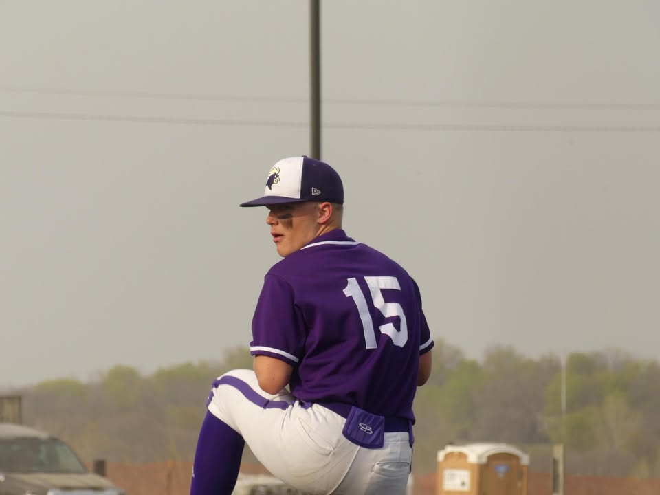Thur. night, the Roosters took the field against the Harrisonville Wildcats in the Class 4 District 13 title game.  Scoring early in the bottom of the first and continuing to apply pressure throughout, the Roosters secured a 9-1 victory and are your 2024 District 13 Champions!