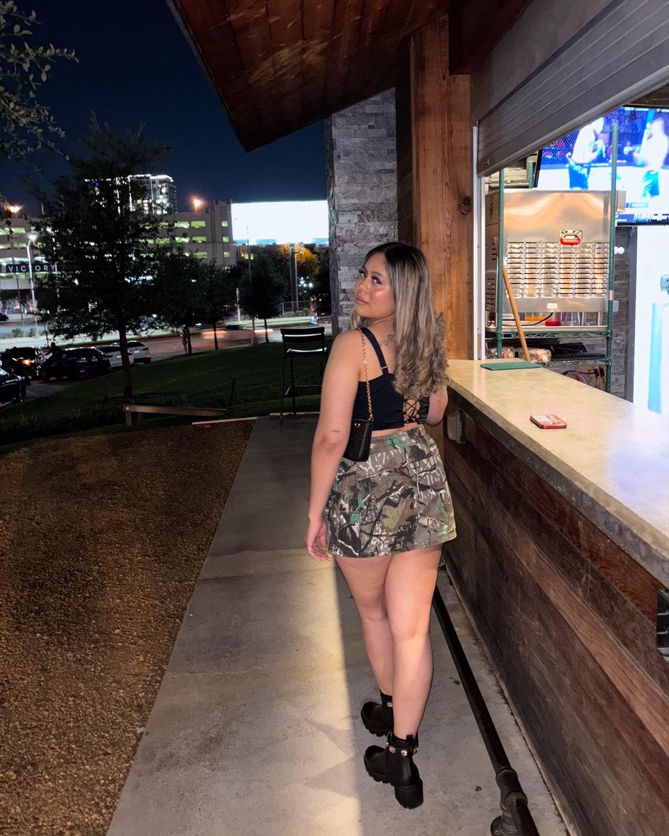 Jessica_cuteee's tweet photo. Life lately 🤩🥳 https://t.co/I9LnICOKND
