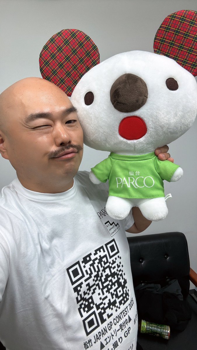 この後、だしんよー！ 【クロちゃん記念撮影会】 お客様ご持参のカメラ