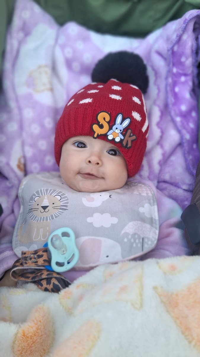Luurdesstello18's tweet photo. Mi princesa😍😍😍❤️‍🩹 https://t.co/j75kdfmFpb