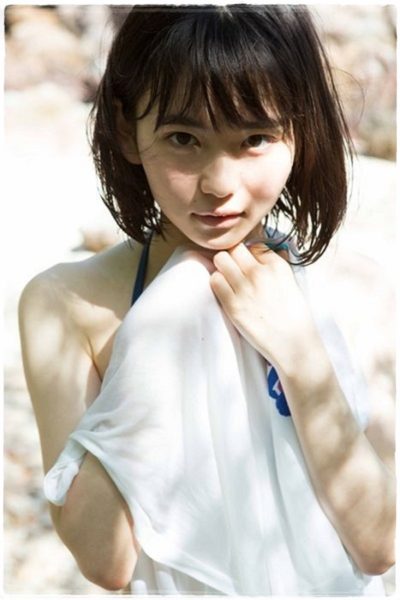 ashzashwash's tweet photo. #山田杏奈 Anna Yamada #HandOnChest https://t.co/cjG8OkCxep