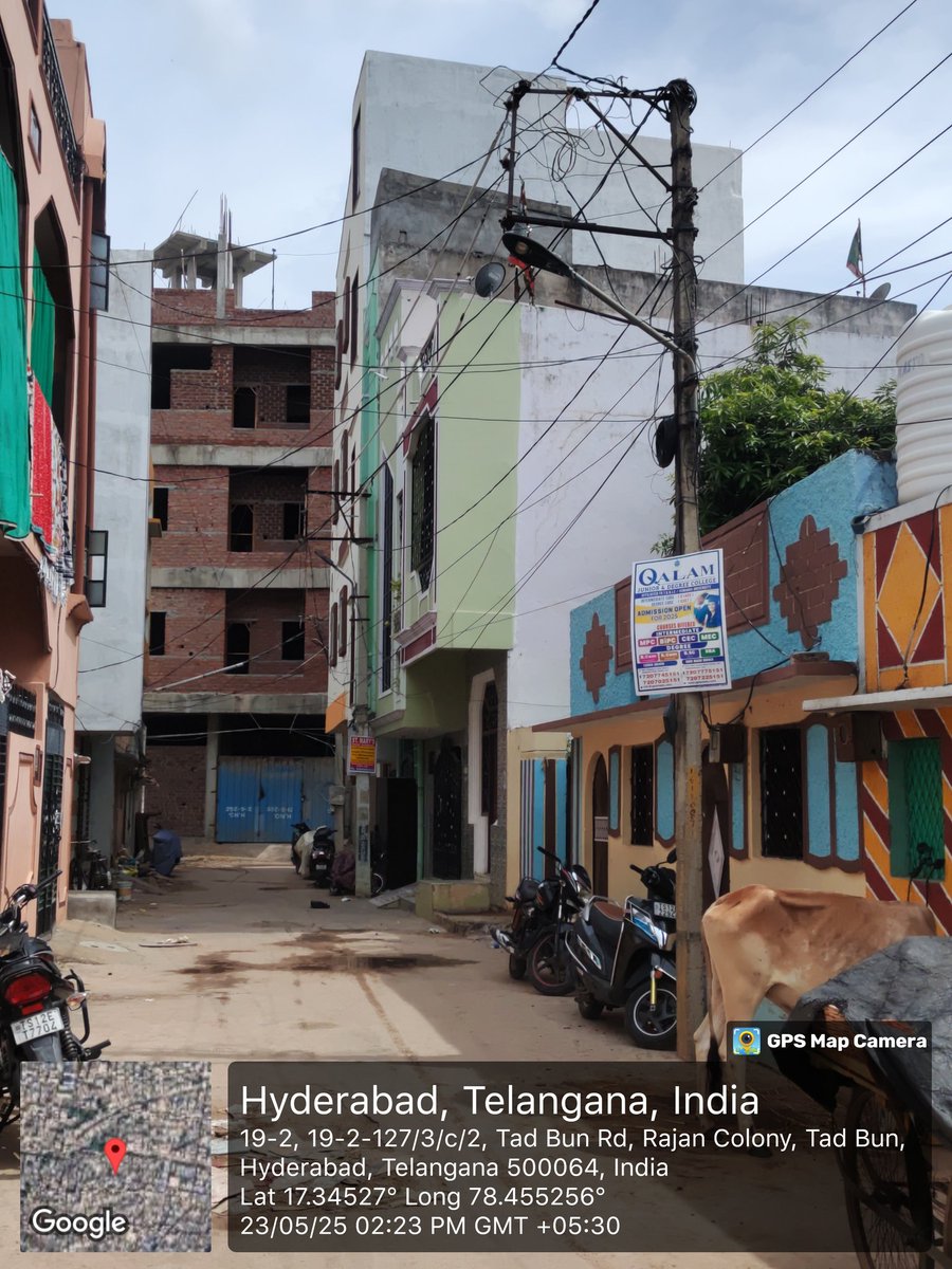 Two stright lights require maintenance opposite qalam junior college tadbun KALAPATHER <a href="/GHMCOnline/">GHMC</a>