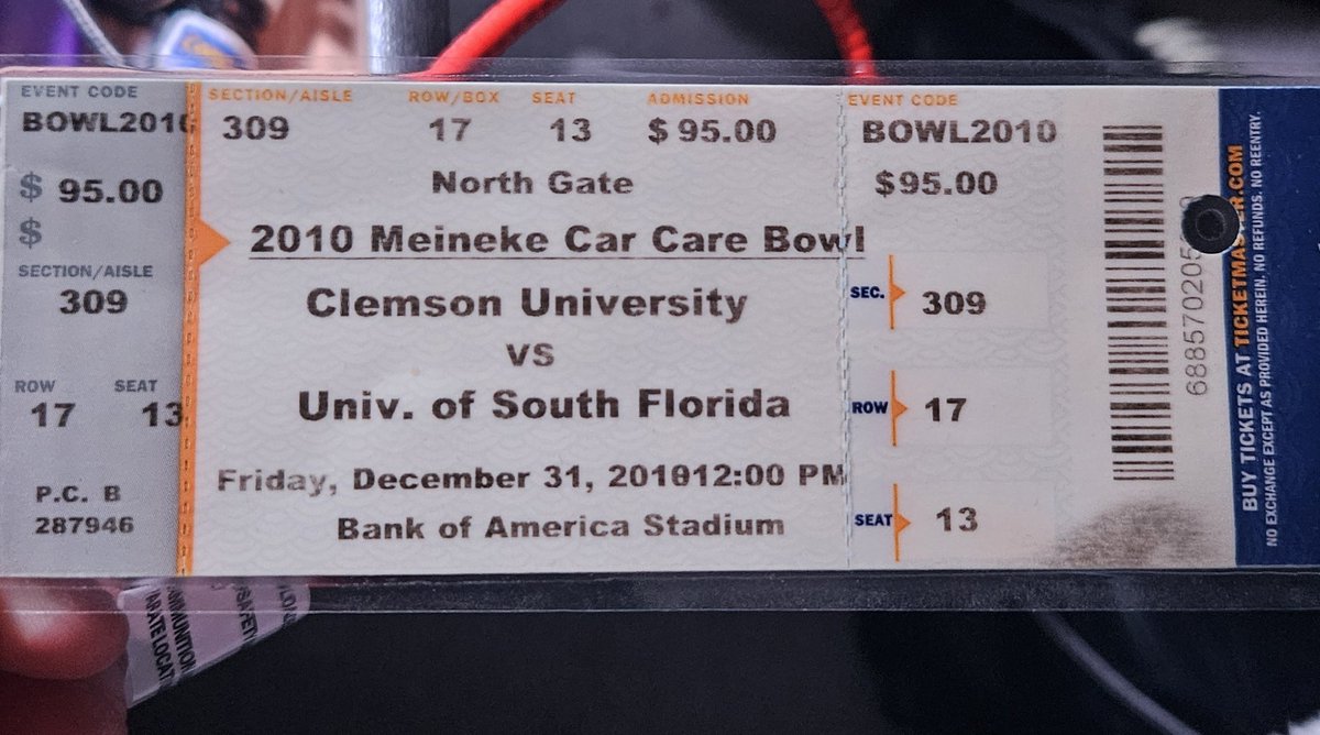 Pope Clemson I tweet media