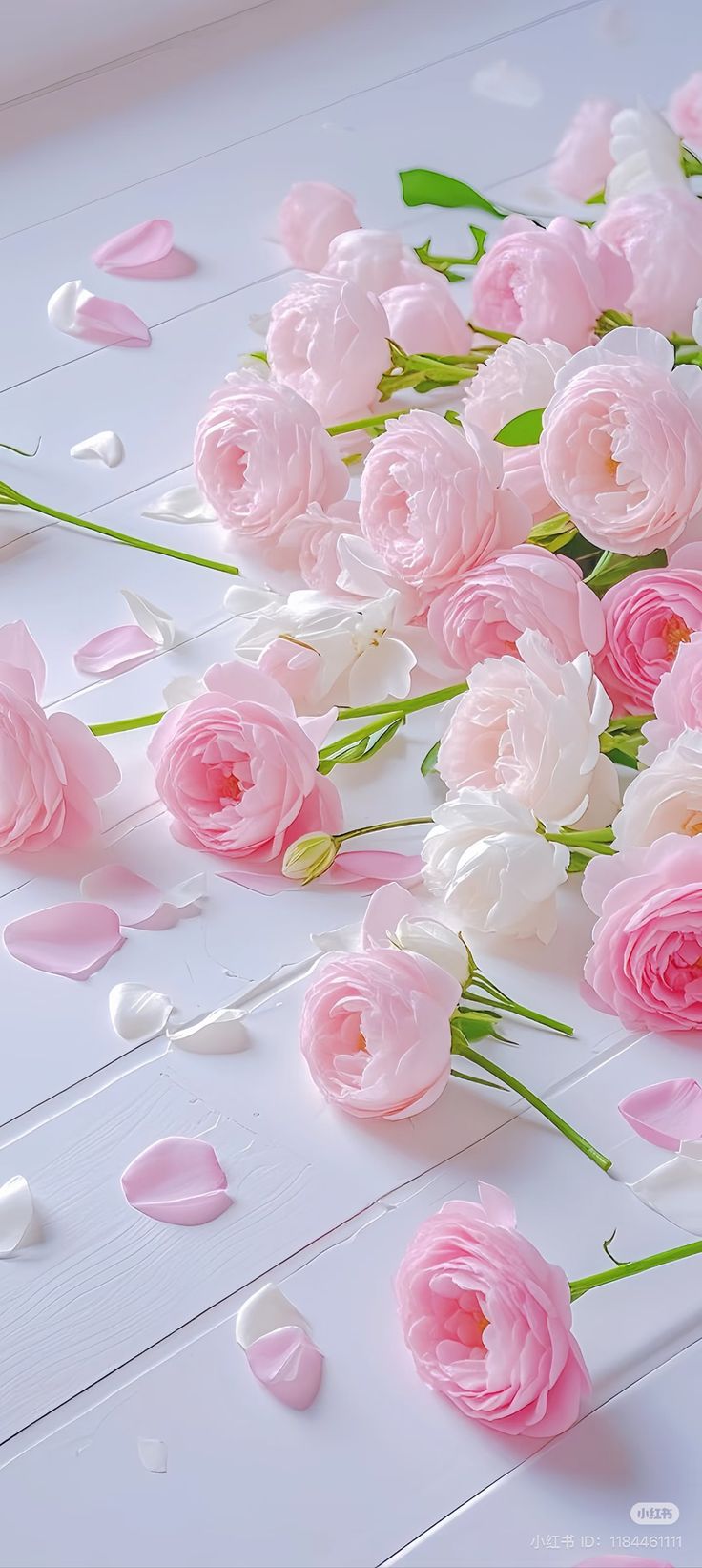 Z Gallerie - It Starts with Art - Fleur Chandelier