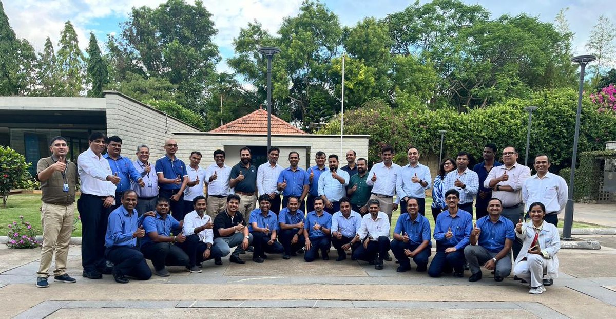 Thank you to the #ToyotaKirloskarMotor team for visiting Bangalore Hospice Trust – Karunashraya and participating in a palliative care awareness session.

Your engagement inspires and strengthens our mission of compassionate care.

#PalliativeCare #CSR #CompassionateCare
