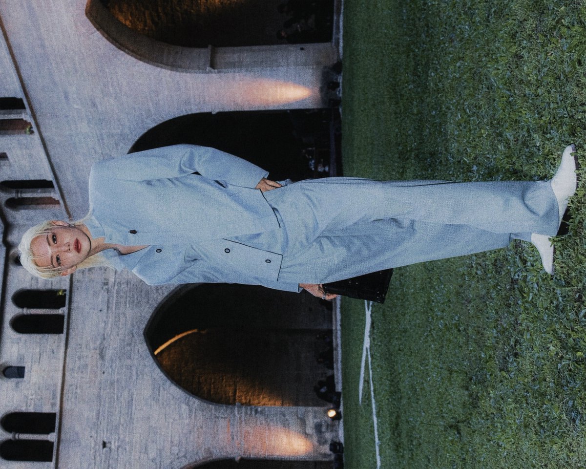 0915file's tweet image. prince felix at lv cruise 26 ✦