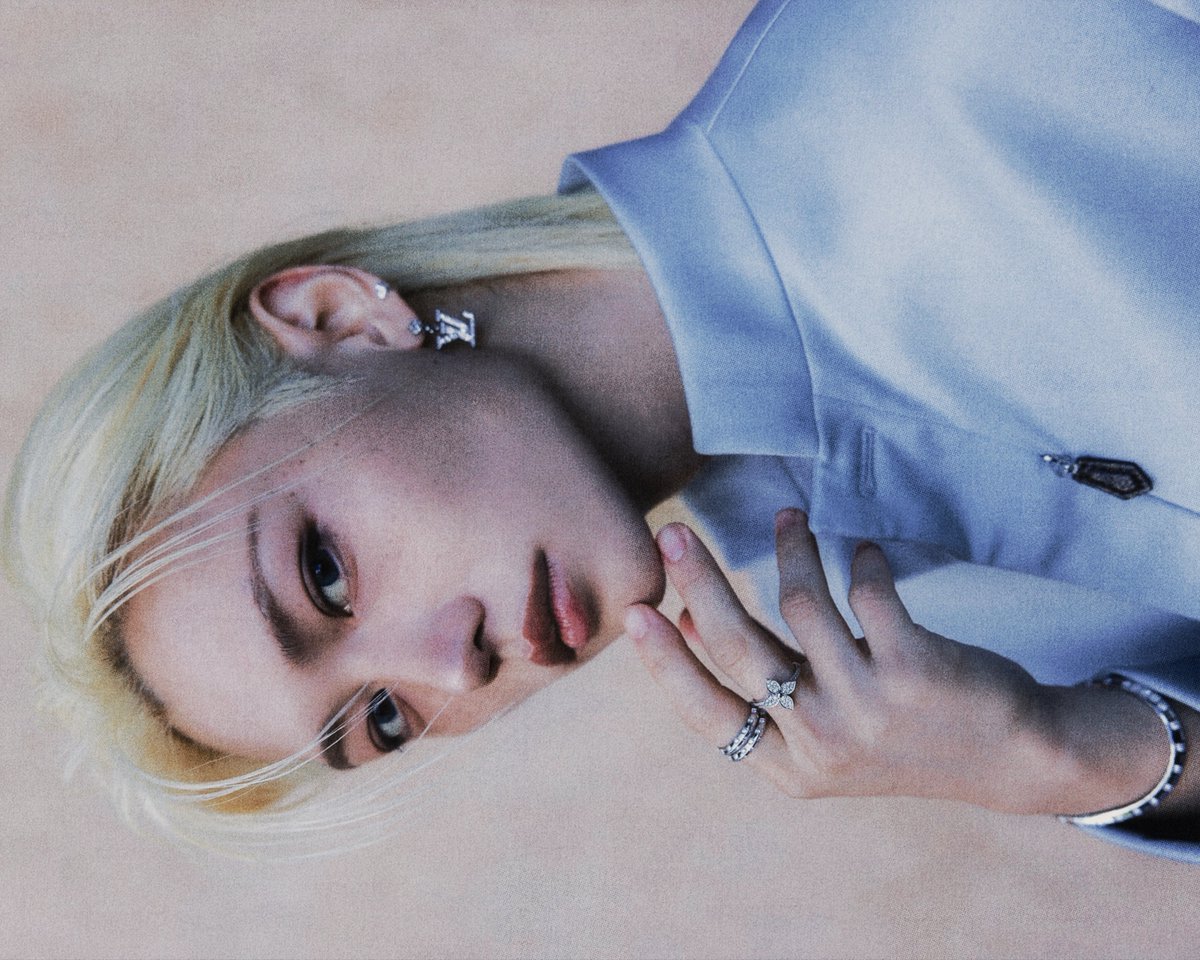 0915file's tweet image. prince felix at lv cruise 26 ✦