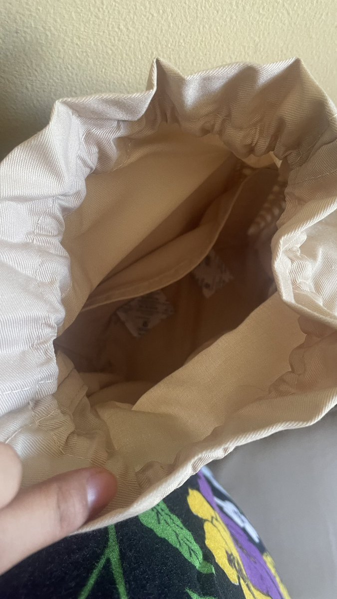 cadepee's tweet image. Tas rajut blm pernah dipake 75k aja