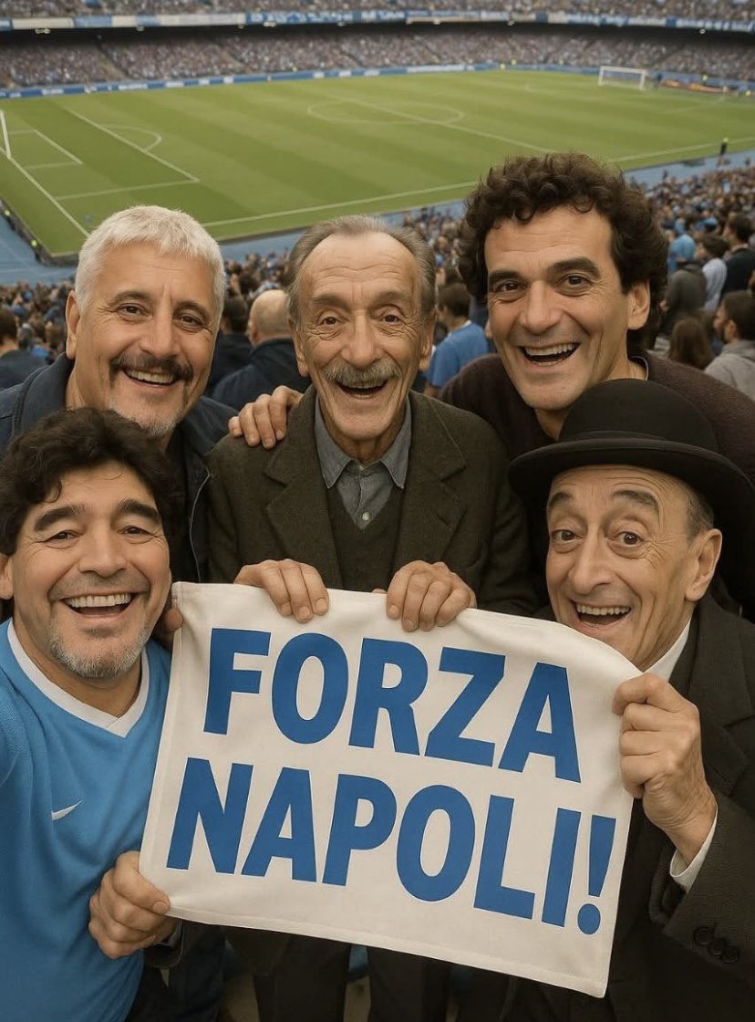 stefanoquarant2's tweet image. Complimenti dal cielo #NAPOLISCUDETTO