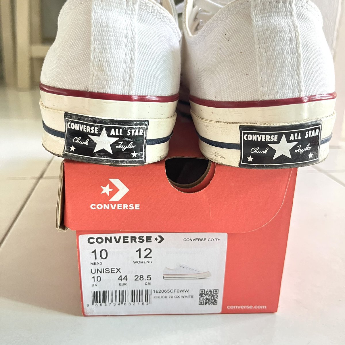 baby___bee's tweet photo. พร้อมส่ง 📮CONVERSE CHUCK 70 OX WHITE 1500฿
Size 10UK/44EUR/28.5cm
ลองใส่ไปครั้งเดียว+มีกล่อง 
จาก official shop 
#รองเท้าnike #nikethailand #nike
#conversethailand #รองเท้าconverse #ส่งต่อconverse #ส่งต่อรองเท้า #converse #รองเท้ามือสองของแท้ #รองเท้ามือสอง #รองเท้าผ้าใบมือสอง https://t.co/KV9Di3tfZV