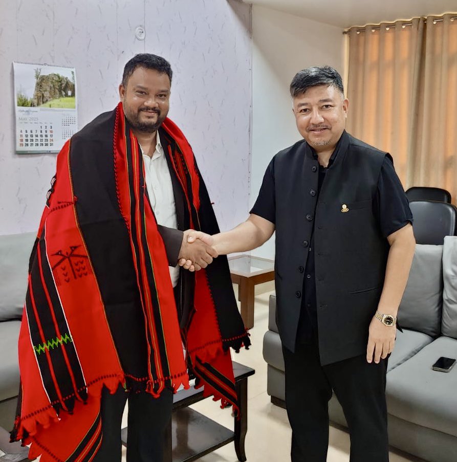 In continuation of the Rising NorthEast meetings and discussions, happy to meet Mr. Karan Kapoor, Associate Director - Development, The Postcard Hotels and Mr Ajay Singh
Senior Advisor to Commercial Counsellor Innovation, New Corporates and Start-Ups 
Advantage Austria India.