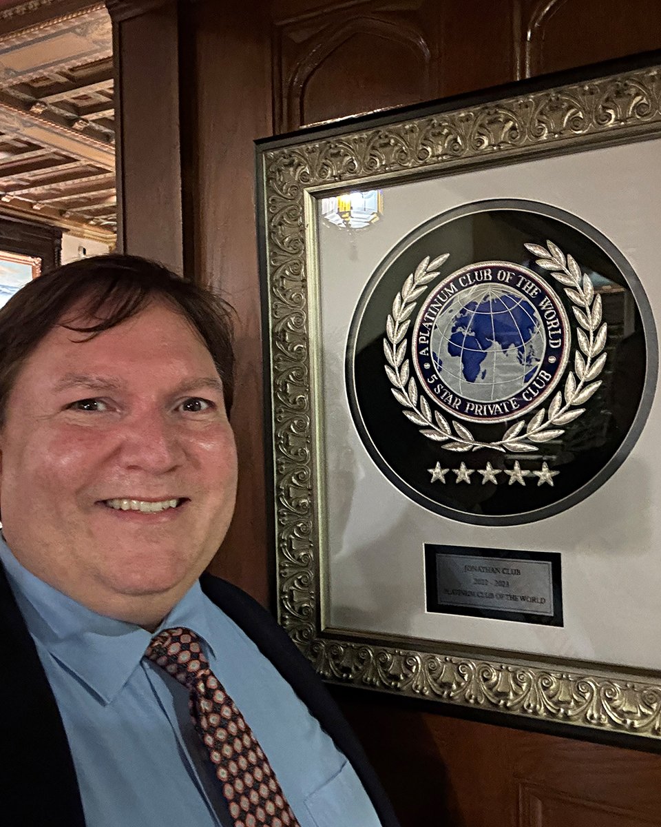 borntodeal's tweet image. Massive thanks to Michael and Dale Gorman for the epic birthday dinner at the Jonathan Club DTLA—stellar food, flawless service and killer skyline views made it unforgettable. The Birthday weekend begins! #BirthdayBash #JonathanClub #DTLA #Gratitude