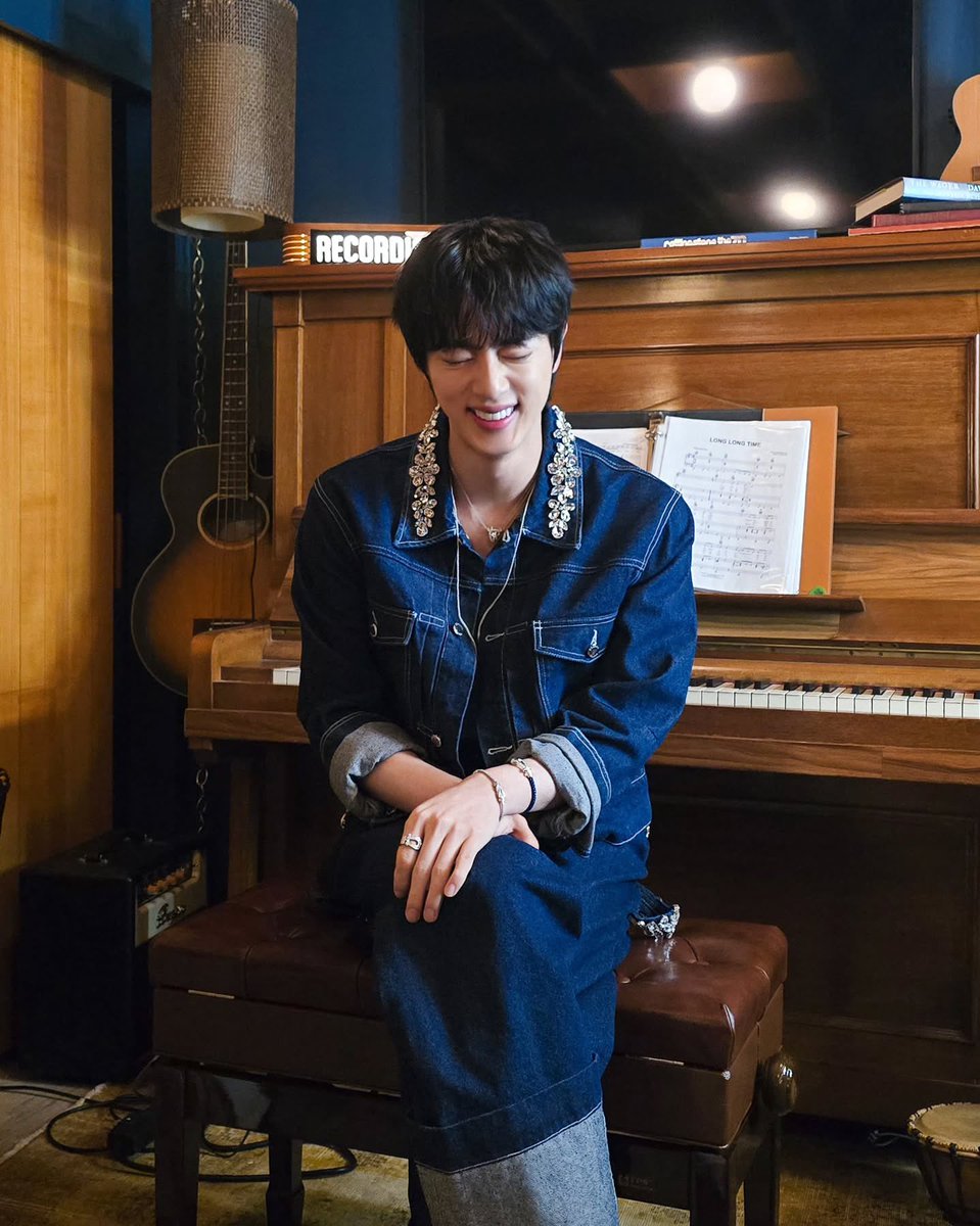 jin files tweet media