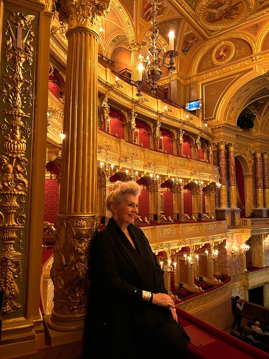 Ambassador Bogyay (@katalinbogyay) on Twitter photo Shooting @operabudapest 4 #pebblesproject by <a href="/ElizaFilippouli/">Elizabeth H. Filippouli</a> & 📸SebBoettcher .
A pebble drops into a pond&creates ripples. #PebblesProject consists of narratives of ripple-making women from around the world. #Honored Shooting @operabudapest 4 #pebblesproject by <a href="/ElizaFilippouli/">Elizabeth H. Filippouli</a> & 📸SebBoettcher .
A pebble drops into a pond&creates ripples. #PebblesProject consists of narratives of ripple-making women from around the world. #Honored