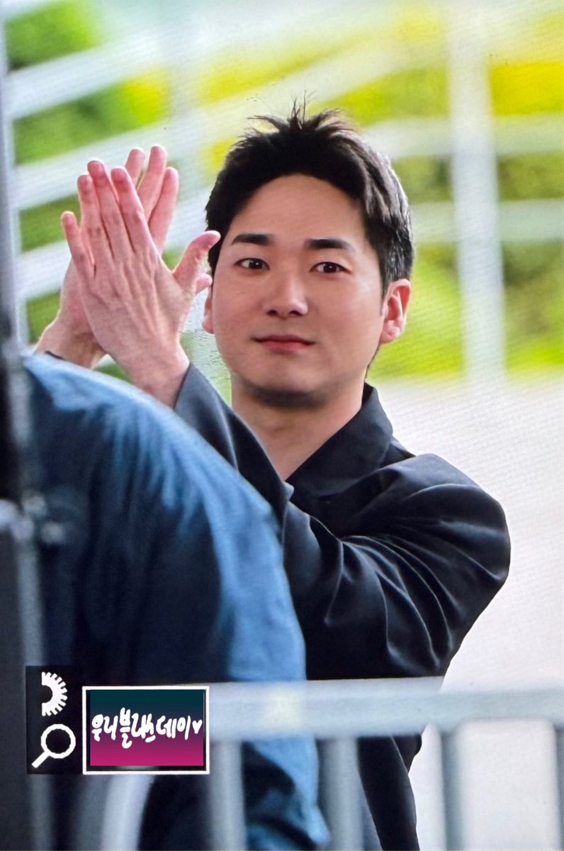 Blissday0521's tweet photo. 250524 부산세계시민축제 프리뷰

#AARON #아론 #곽아론 https://t.co/yRaY545dPt
