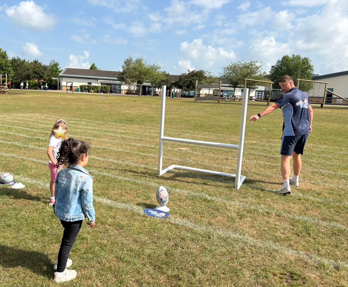 More Sports Week fun on Friday with martial arts for KS2 and rugby for Nursery/Reception! 🥋🏉 <a href="/WhiteHorseFed/">The White Horse Federation</a>