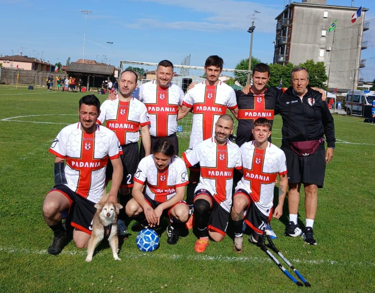 Torneo Internazionale TUTTINGIOCO
Buona la prima ⚽️ a Canneto Sull'Oglio
Padania - La Gagliarda (San Benedetto del Tronto): 9-2