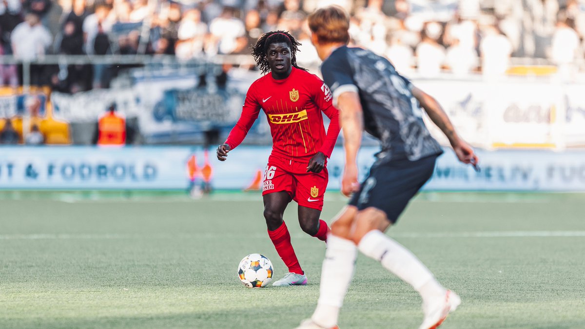 𝐏𝐑𝐄 𝐌𝐀𝐓𝐂𝐇 𝐍𝐔𝐌𝐁𝐄𝐑: 9️⃣0️⃣5️⃣7️⃣
Med kampen mod AGF rundede vi de 9000, hvad angår Superliga-minutter spillet af teenagere i denne sæson. Det præcise tal er 9057 minutter, og det er klart flest af alle klubber i Superligaen. #sldk #FCKFCN