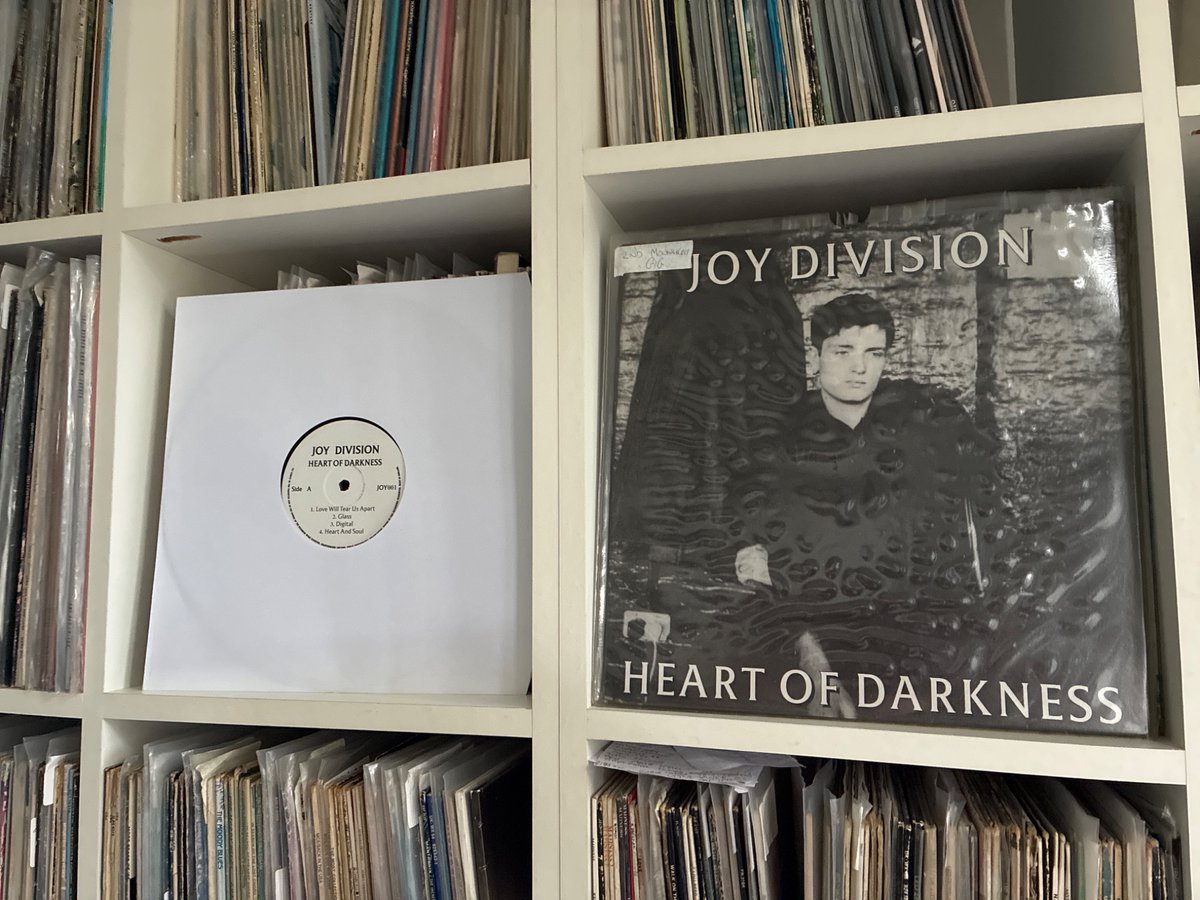 FactoryRecCol's tweet photo. Heart of Darkness Joy Division 12” vinyl JOY001 2004 issue live 1980 Moonlight club #JoyDivision #vinylporn #singleoftheday #IanCurtisfans #heartofdarkness https://t.co/80o0r8zvtH