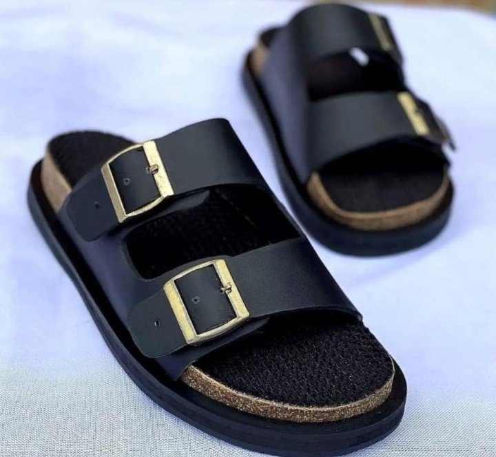 GoodPikins's tweet image. WALK ABOUT 👣
Your feet deserves that stunning look.Lets remodel and make you that Classy footies for your Senator,Casual and Native Wears.

Frames 1&amp;amp;2;N10,500💥
Frames 3&amp;amp;4;N20,000💥

Preferred sizes and color(unisex)
Nationwide Delivery 

08032828759
OZUOBA,PORT HARCOURT