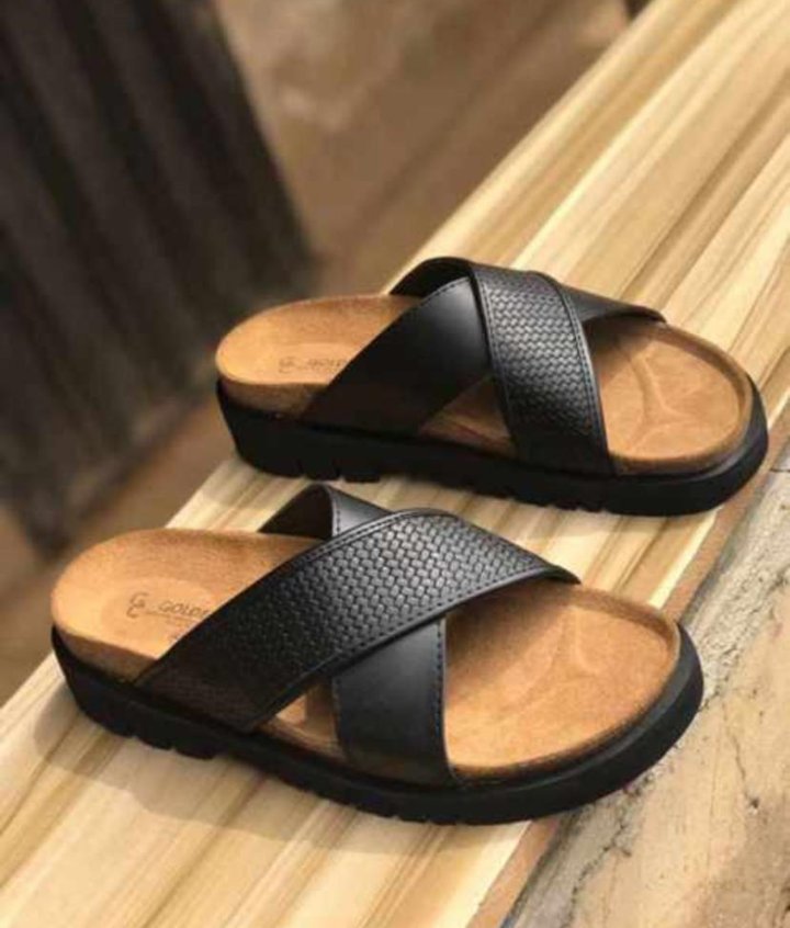 GoodPikins's tweet image. WALK ABOUT 👣
Your feet deserves that stunning look.Lets remodel and make you that Classy footies for your Senator,Casual and Native Wears.

Frames 1&amp;amp;2;N10,500💥
Frames 3&amp;amp;4;N20,000💥

Preferred sizes and color(unisex)
Nationwide Delivery 

08032828759
OZUOBA,PORT HARCOURT