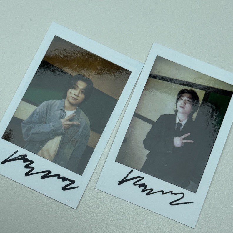 mrsjungchanwoo's tweet photo. KakaoTalk Gift Shop Sungjin instant photocard benefit
DICON DAY6 DICON DAY6
#ONEFINEDAY6 #PERFECTDAY6
(A-type) (B-type) https://t.co/92jCsH3awf